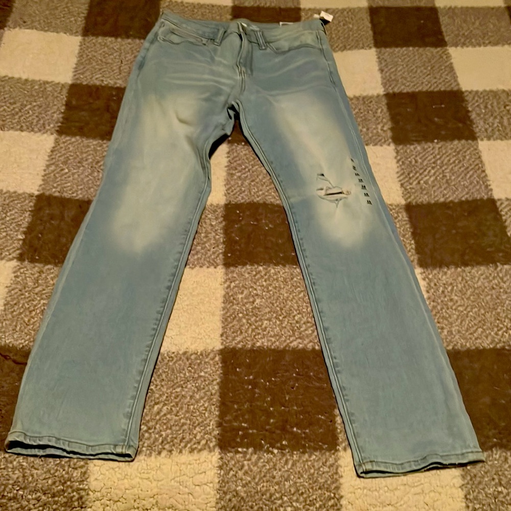 Old navy unworn new blue slim jeans